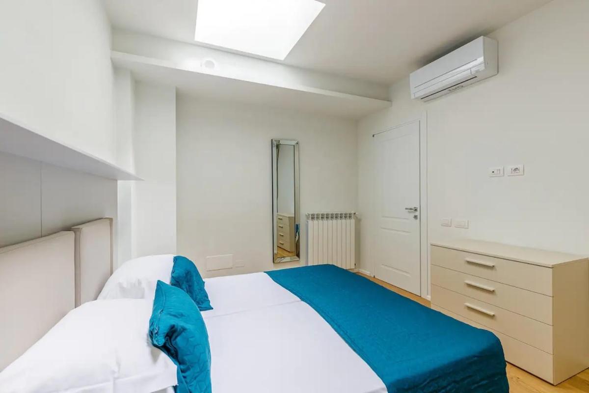 Colonna Rucellai 5 Apartment *